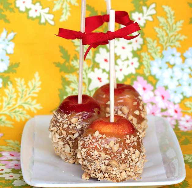 Peanut Butter Caramel Apples